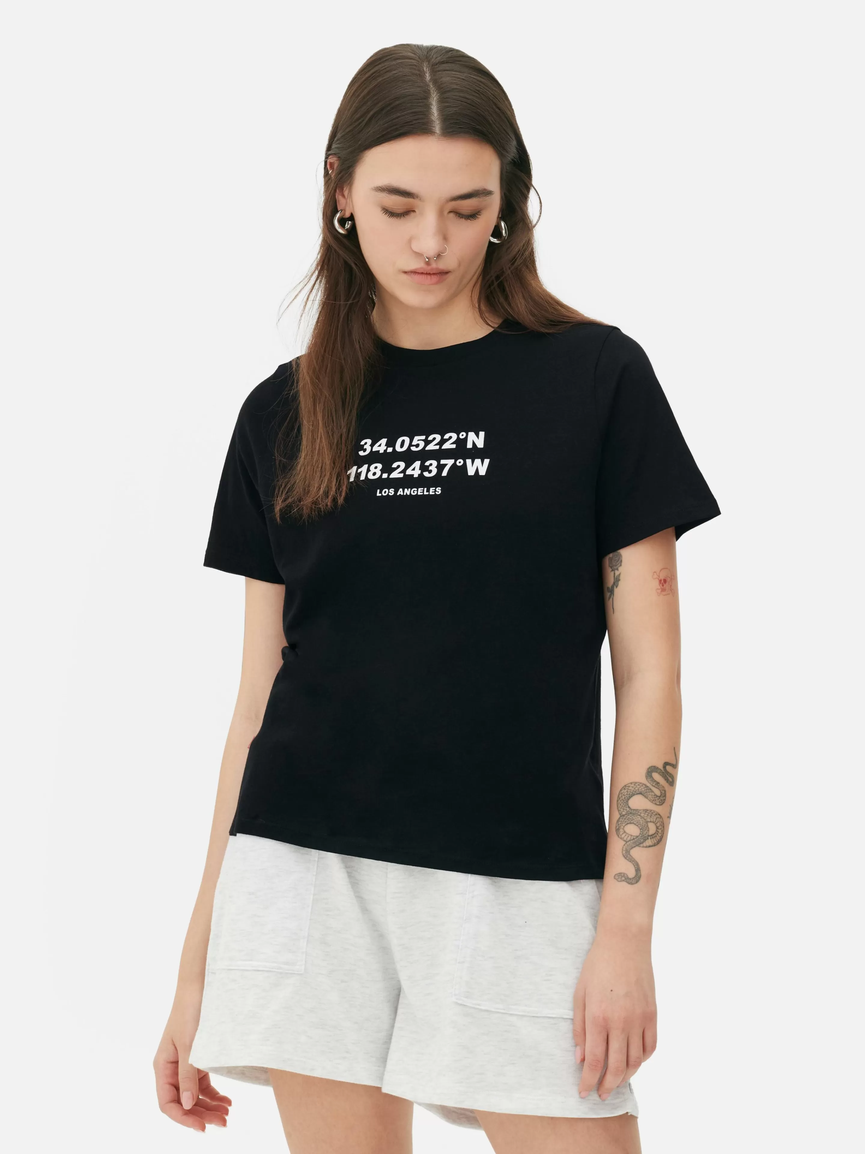 Mujer Primark Tops Y Camisetas | Camiseta De Algodón Con Estampado Gráfico