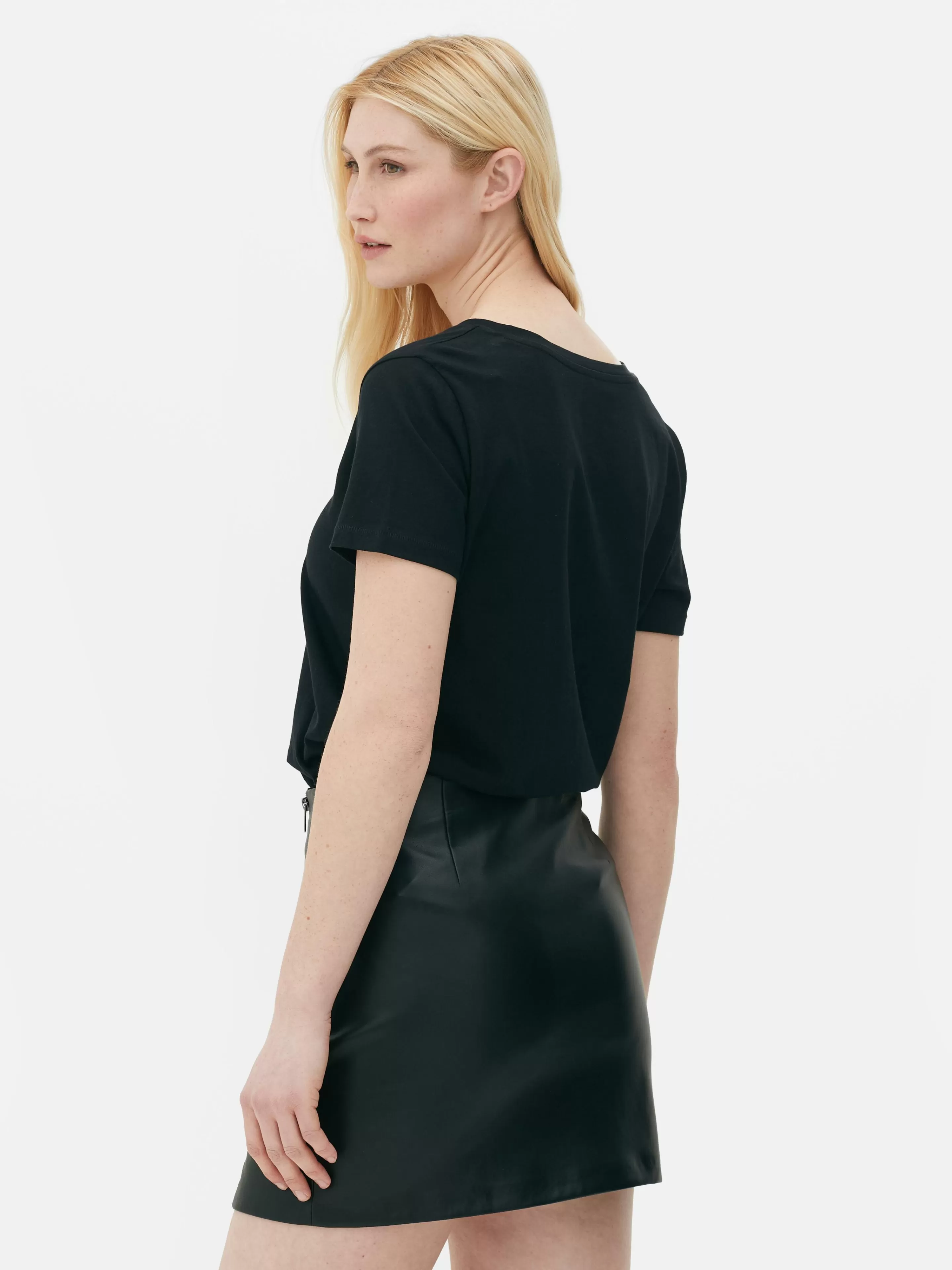 Mujer Primark Tops Y Camisetas | Camiseta De Corte Recto Con Cuello De Pico