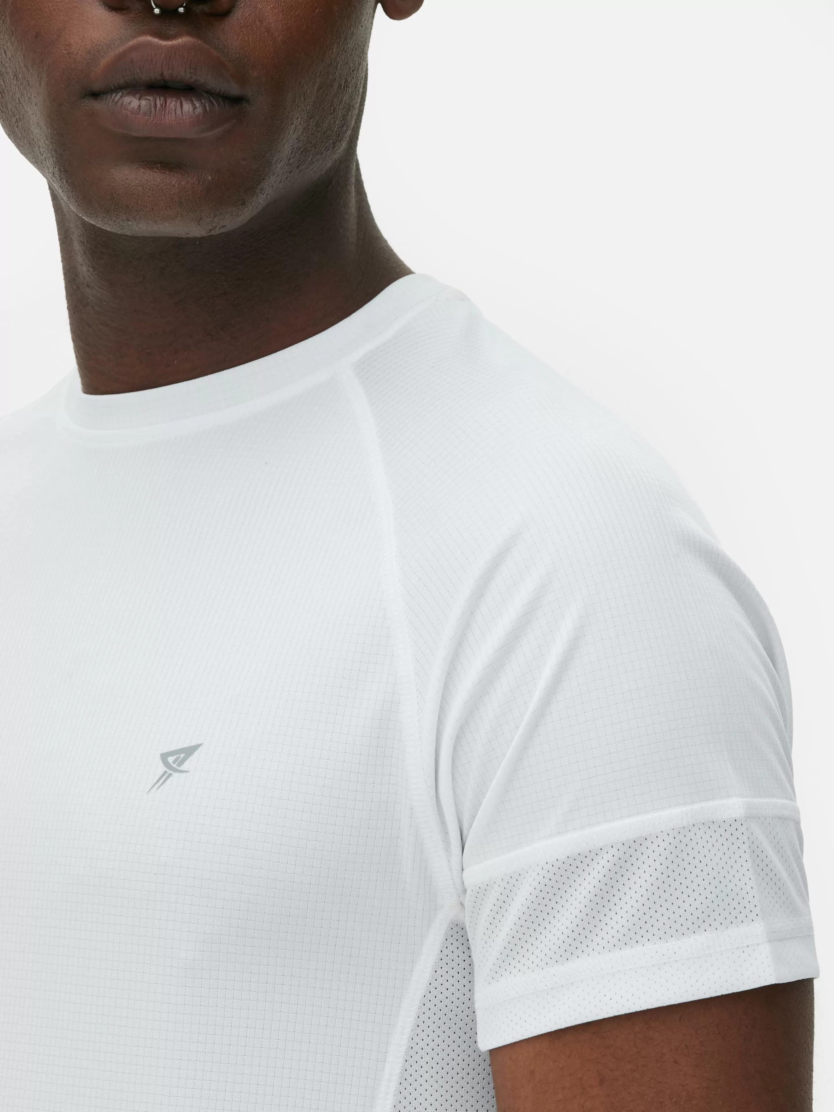 camiseta_de_manga_corta_para_el_gimnasio_3-2.webp Hombre Primark Ropa Deportiva | Tops Y Camisetas | Camiseta De Manga Corta Para El Gimnasio