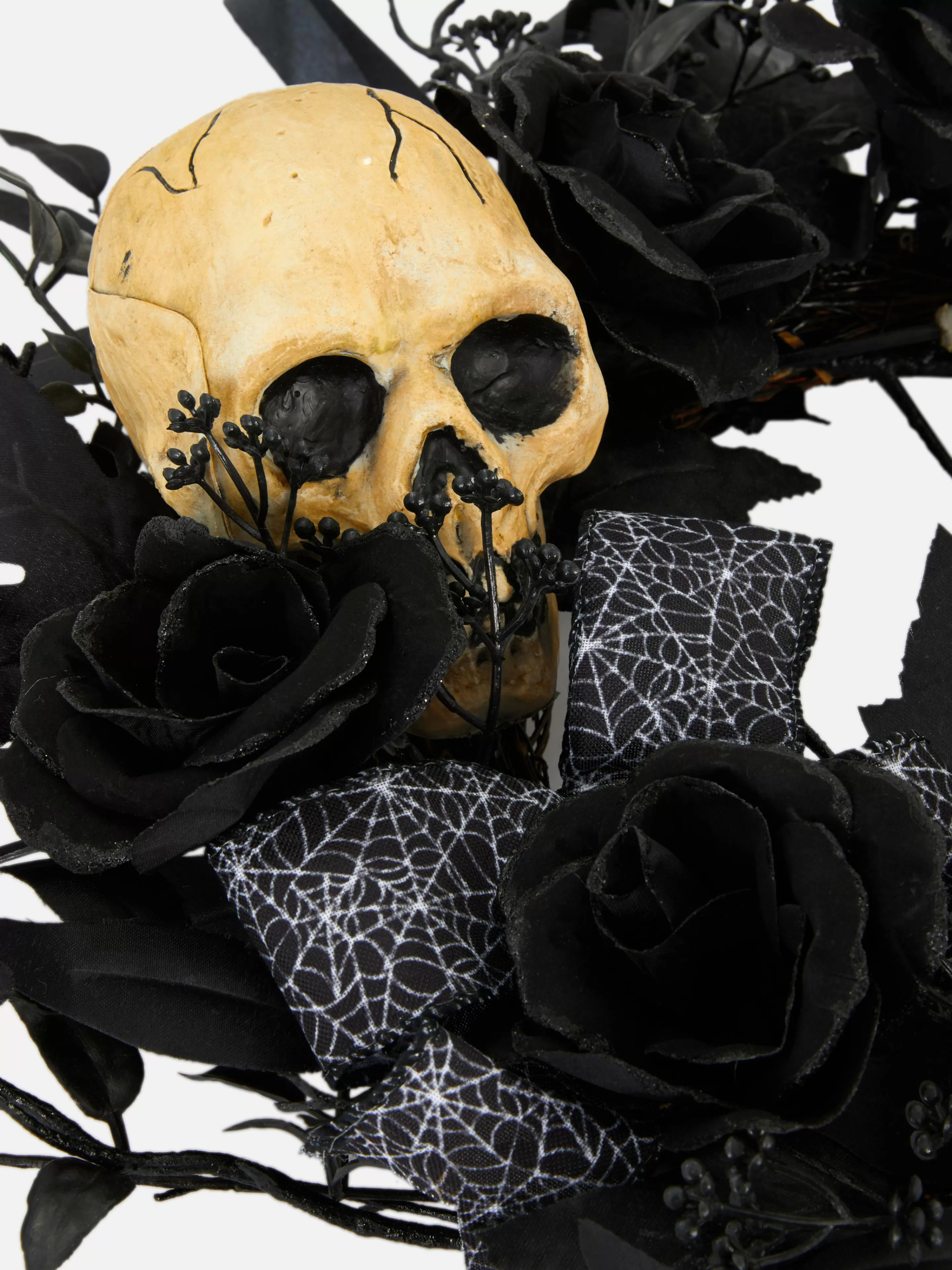 Primark Decoración Y Regalos De Halloween | Plantas Y Flores Artificiales | Corona De Rosas Y Calaveras De Halloween