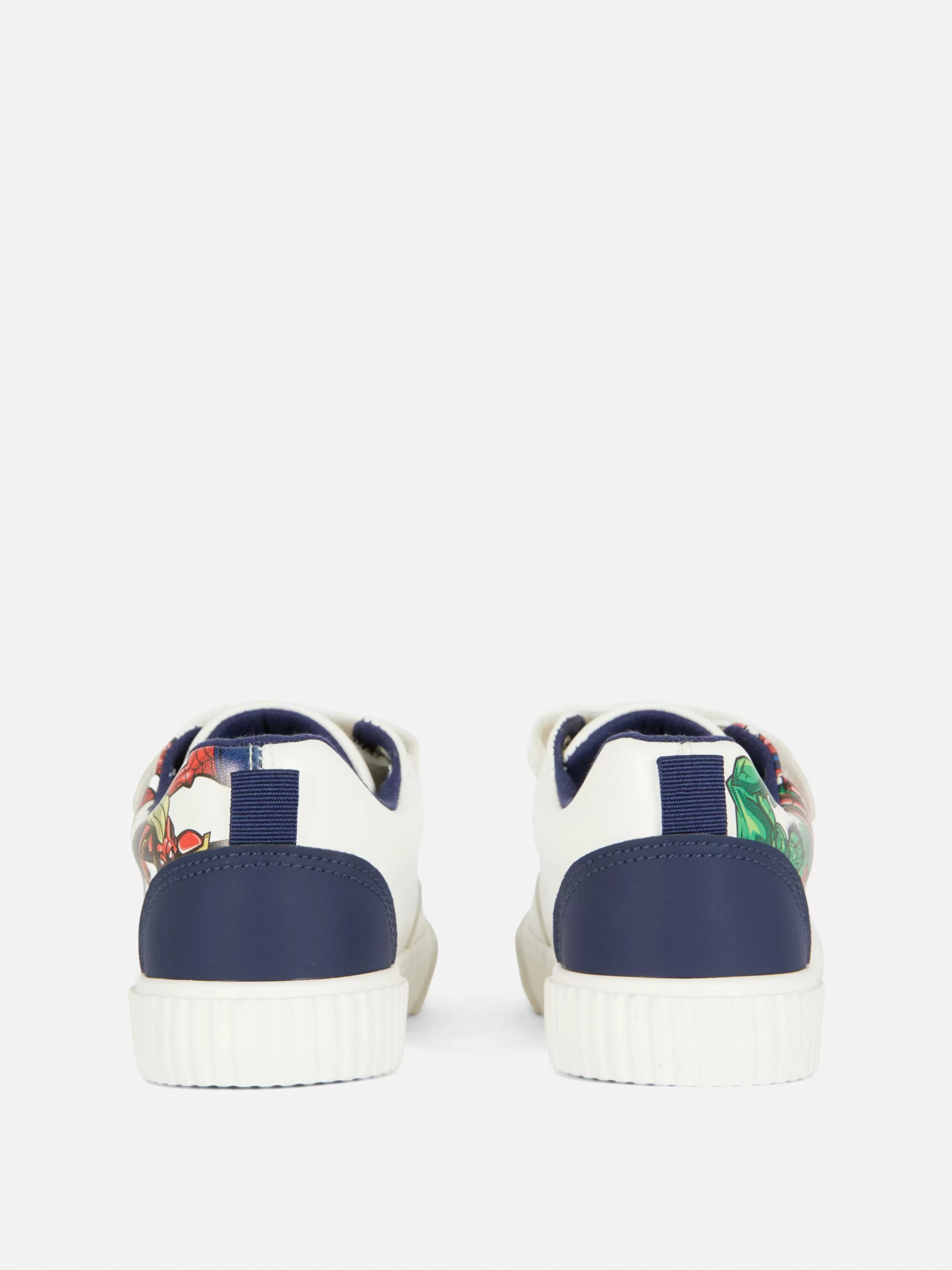 deportivas_de_caa_baja_de_los_vengadores_de_marvel_3.webp Niños Primark Calzado Deportivo | Deportivas De Caña Baja De Los Vengadores De Marvel