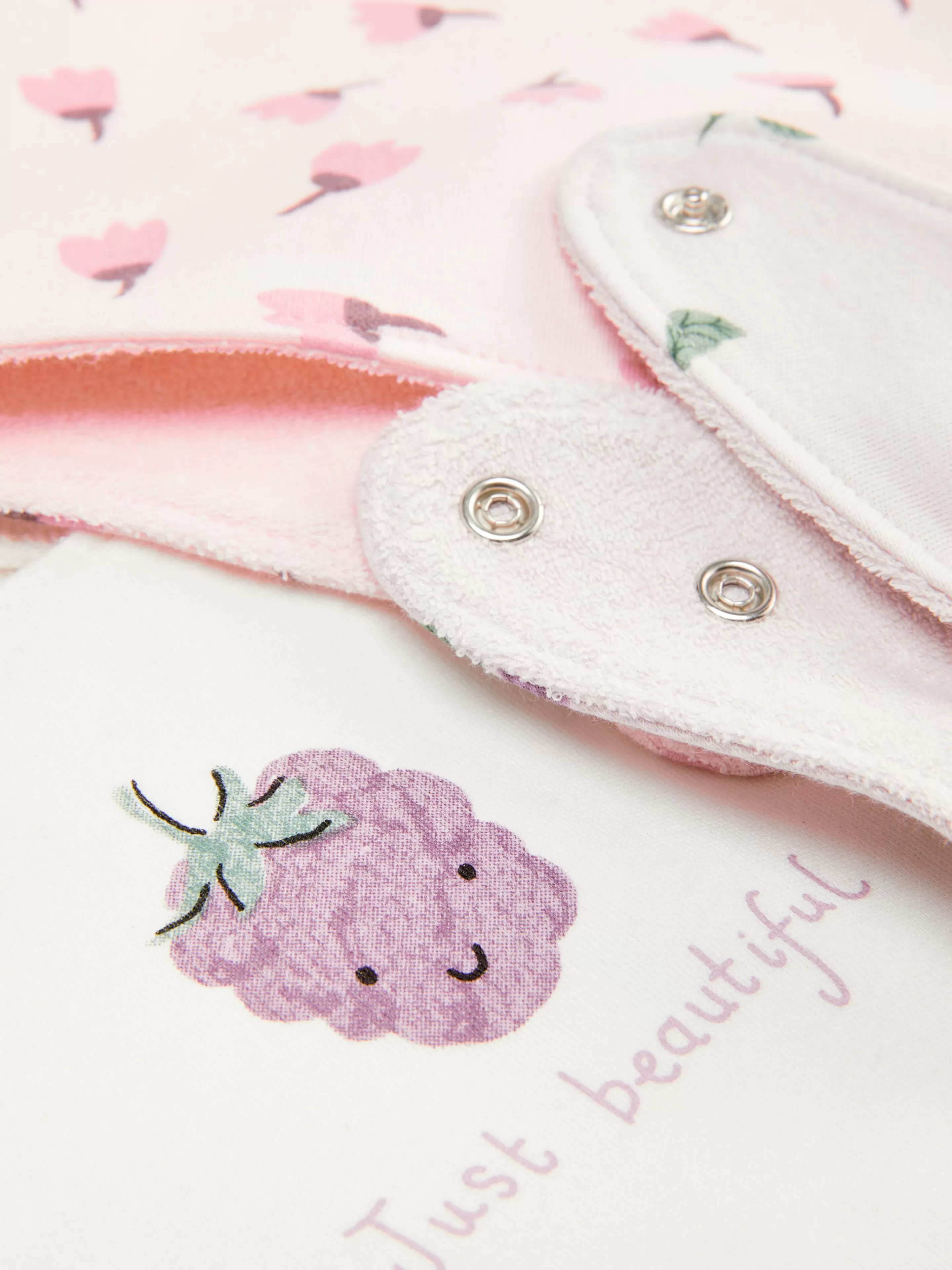 Primark Habitación Bebé | Lactancia | Pack De 3 Baberos Tipo Bandana Con Bayas