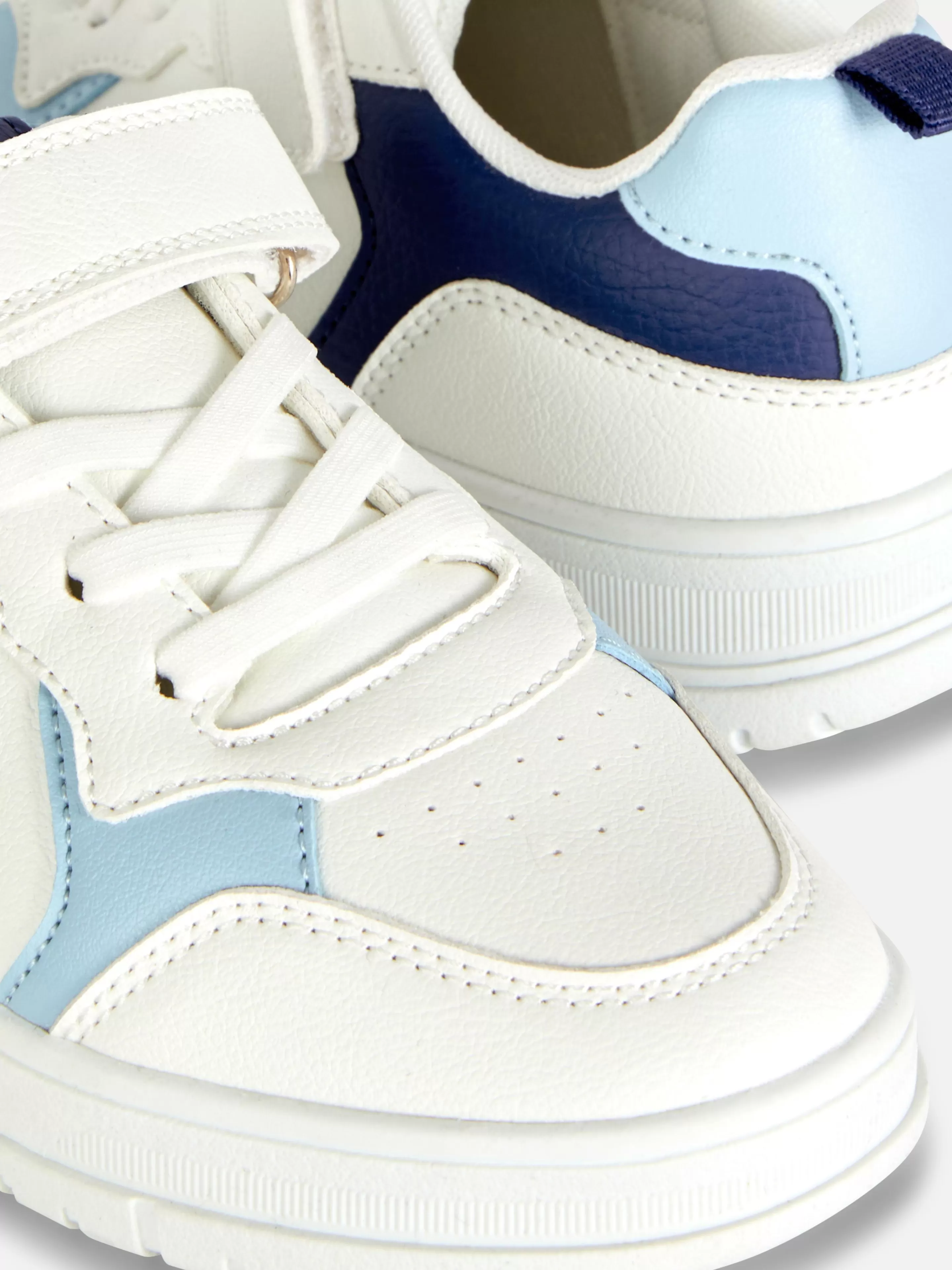 Niños Primark Calzado Deportivo | Zapatillas De Caña Baja Con Bloques De Color